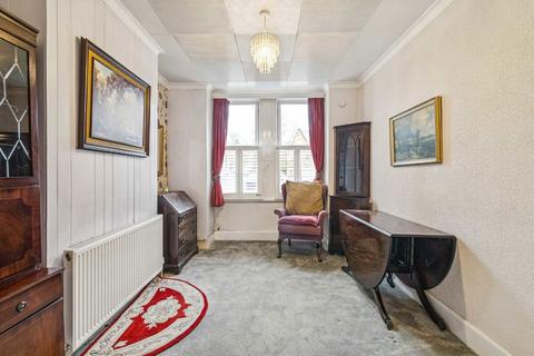 3 bedroom house for sale, Wimbledon Road, London SW17