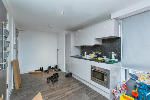 Studio for sale, Gateway Street, Leicester