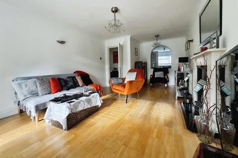 2 bedroom ground floor flat for sale, Cavendish Place, Bournemouth