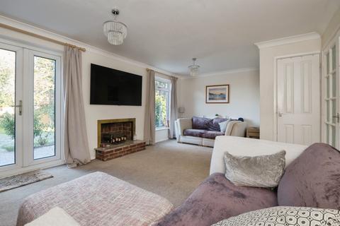 undefined, Gatcombe Gardens, West End, Southampton