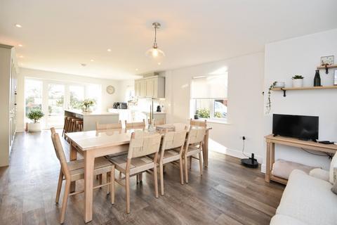 4 bedroom detached house for sale, The Lindens, Gosfield, Halstead