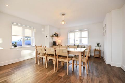 4 bedroom detached house for sale, The Lindens, Gosfield, Halstead