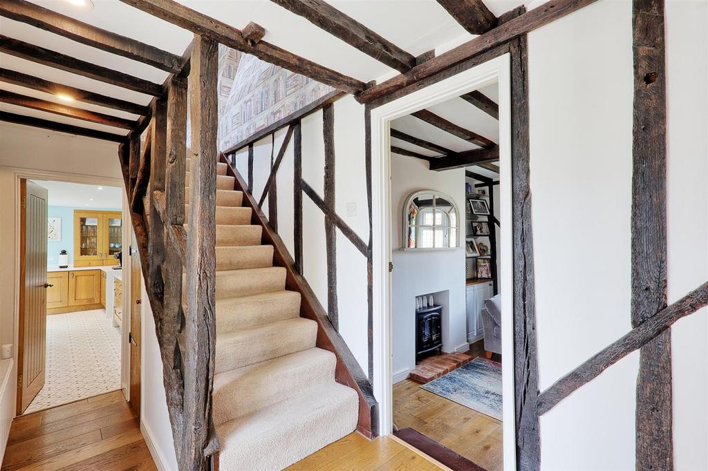 IMG 3363 4 5 easy HDR-interior3.jpg