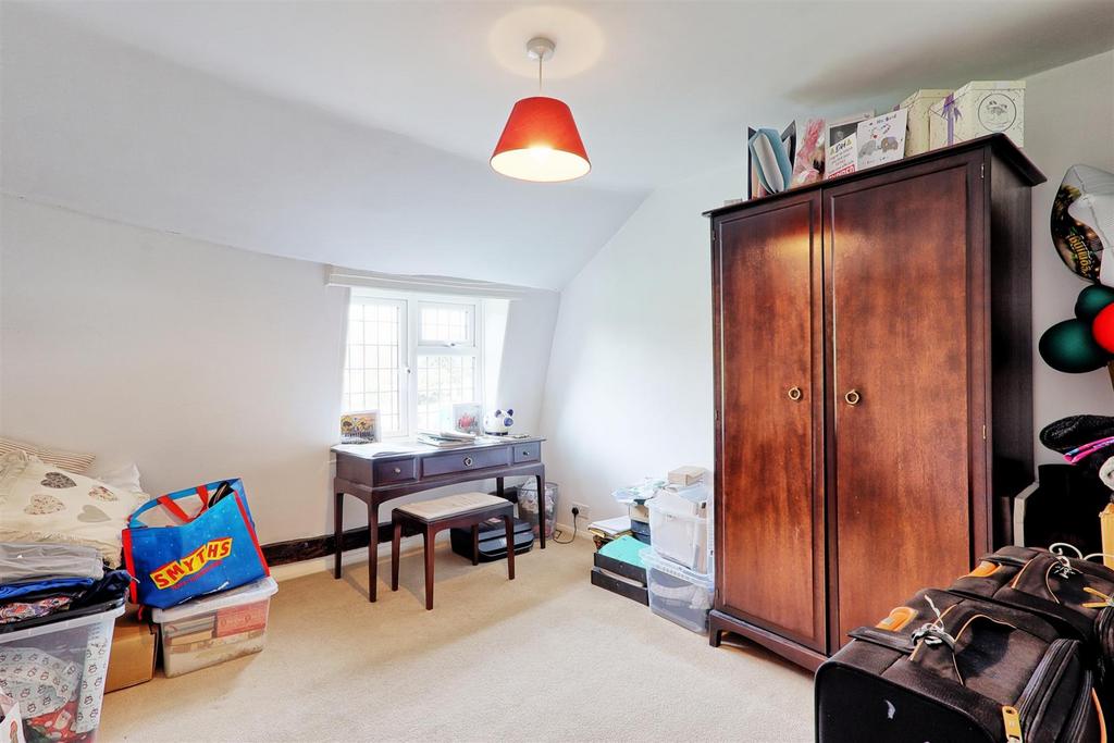IMG 3444 5 6 easy HDR-interior3.jpg