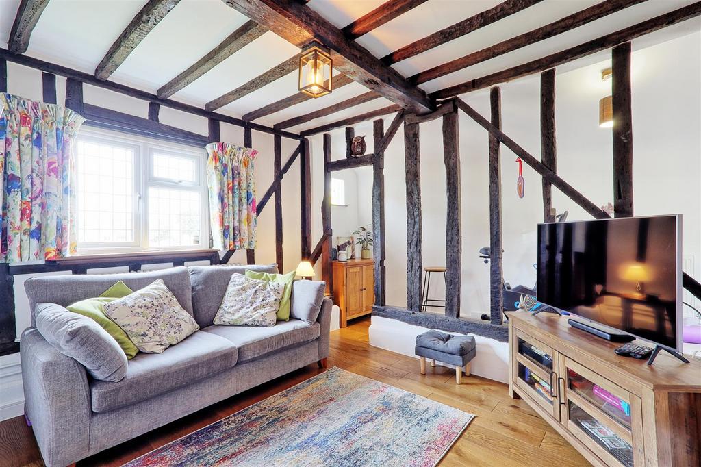 IMG 3348 49 50 easy HDR-interior3.jpg