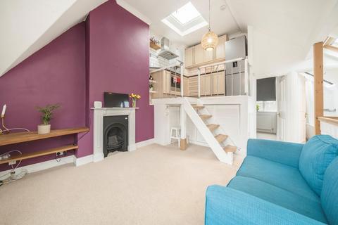 1 bedroom flat for sale, Godolphin Road, London W12