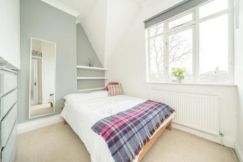 1 bedroom flat for sale, Godolphin Road, London W12