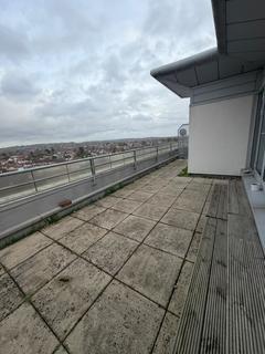 2 bedroom apartment for sale, Flat 37 Centurion House, 69 Station Road, Edgware, Middlesex, HA8 7JQ