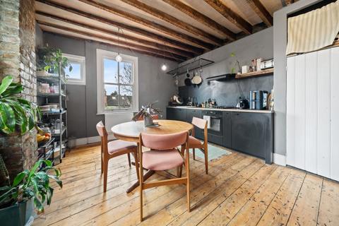 2 bedroom flat to rent, Mount Pleasant Road, London N17