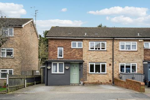 undefined, Meadow Road, Bushey, WD23
