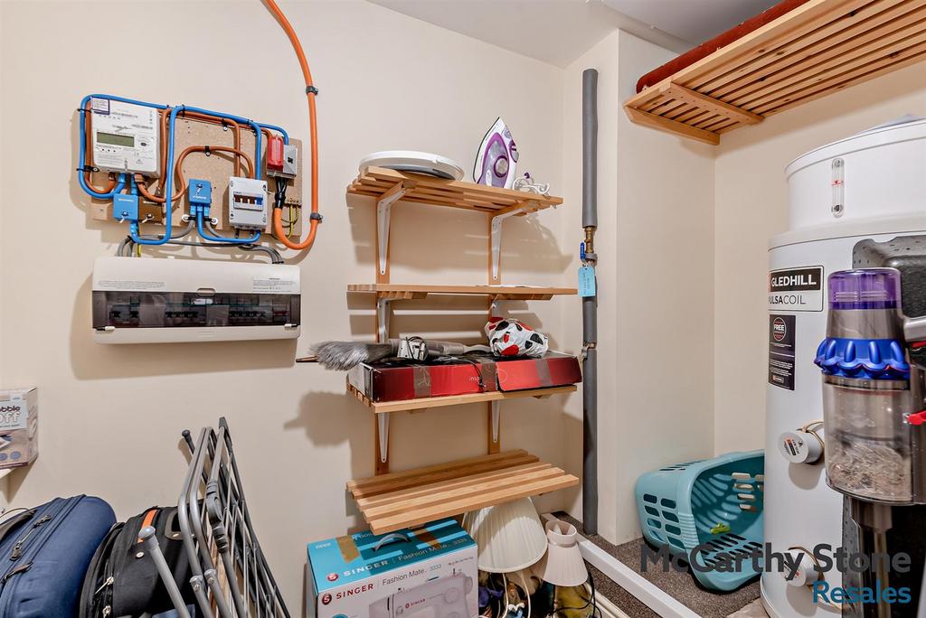 8679981-interior01-800.jpg