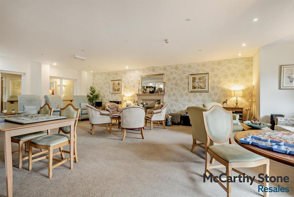 8679981-interior16-800.jpg