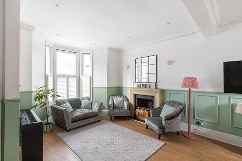 3 bedroom end of terrace house for sale, Harwood Road, London SW6