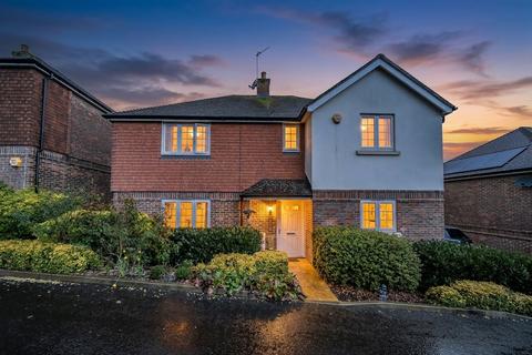 undefined, Welcombes View, Coulsdon CR5
