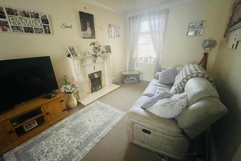 3 bedroom semi-detached house for sale, Tyn Y Bonau Road, Pontarddulais, Swansea