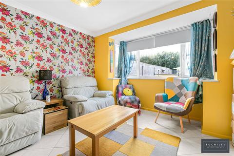 3 bedroom semi-detached house for sale, Southdown Road, Hersham, Walton-on-Thames, Surrey, KT12