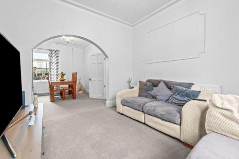 3 bedroom terraced house for sale, Carisbrooke Road, Newport, NP19