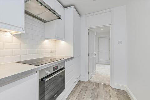 3 bedroom flat to rent, Upper Wimpole Street, Marylebone, London W1G
