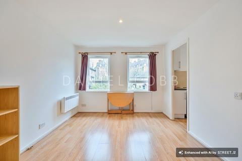 Studio to rent, Westcott Road, London, SE17