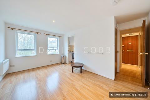 Studio to rent, Westcott Road, London, SE17