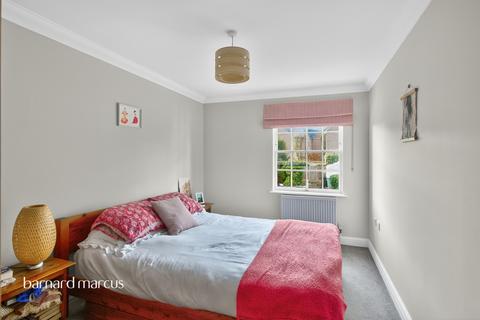 undefined, Station Road North, Merstham, Redhill