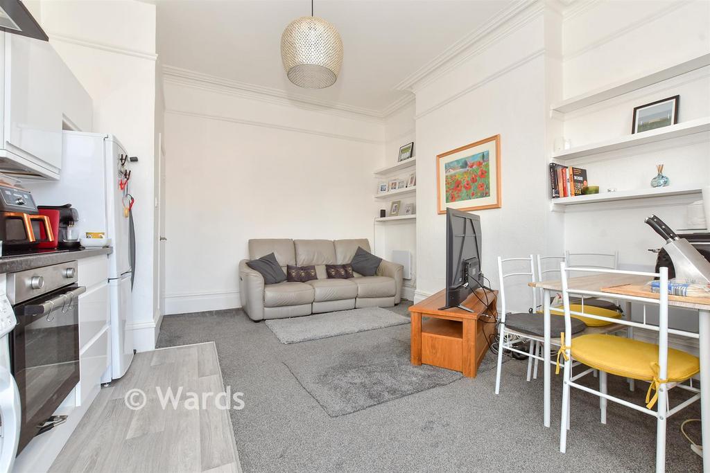 Kitchen/ Living Area