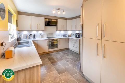 4 bedroom detached house for sale, Brayton Drive, Balby, Doncaster