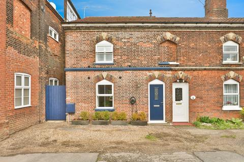 3 bedroom end of terrace house for sale, Malthouse Cottages, Dereham