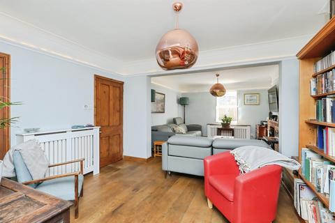 3 bedroom end of terrace house for sale, Malthouse Cottages, Dereham
