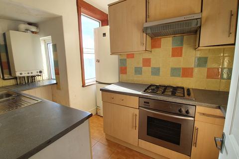 3 bedroom flat to rent, Kenton Road, Kenton HA3