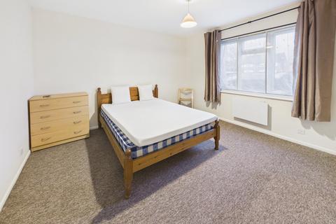undefined, High Street, Langley, Berkshire, SL3