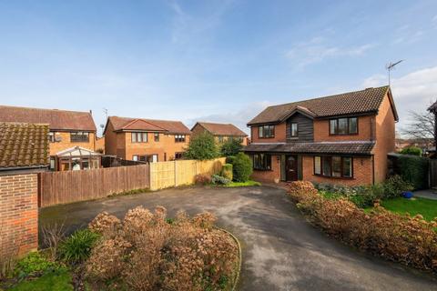 undefined, Walnut Drive, Hertfordshire CM23