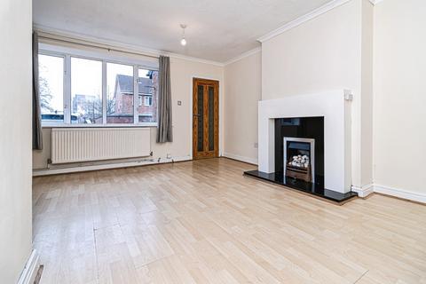 4 bedroom terraced house to rent, Simms Close, Greater Manchester M3