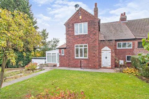 3 bedroom semi-detached house to rent, Leeds Road, Leeds LS26
