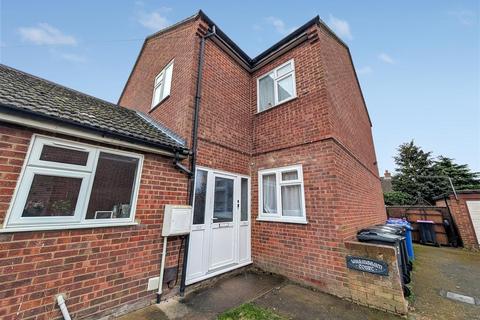 undefined, Willingham Court, Market Rasen LN8