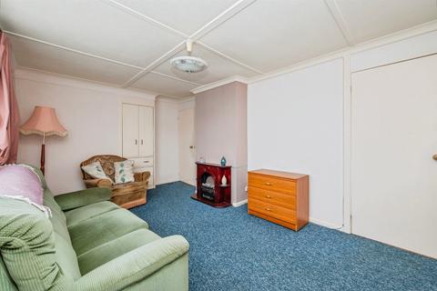 undefined, Ostend Place, Walcott, Norwich