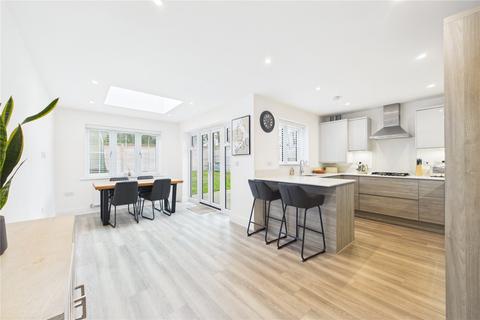3 bedroom detached house for sale, Ragmoor Close, Riseley, Reading, Hampshire, RG7