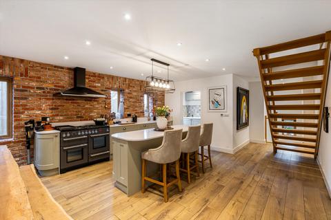 4 bedroom detached house for sale, Hardwick Avenue, Chepstow, Monmouthshire NP16