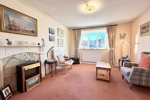 2 bedroom flat for sale, Scarcroft ~ Scarcroft Court, Thorner Lane, LS14