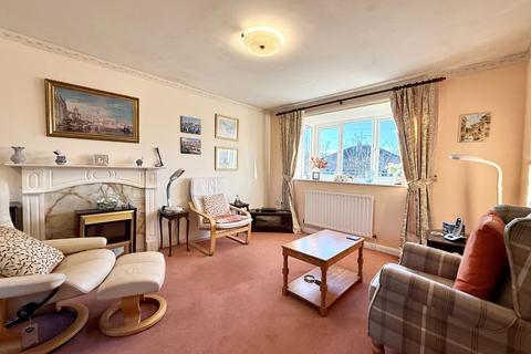 2 bedroom flat for sale, Scarcroft ~ Scarcroft Court, Thorner Lane, LS14