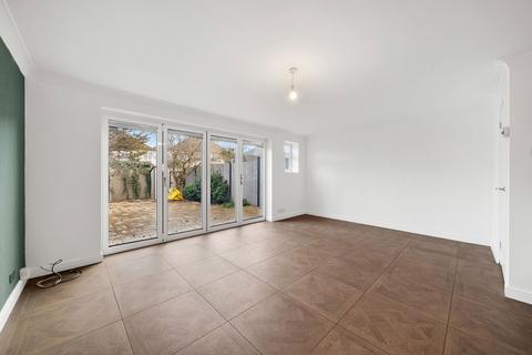 undefined, Lingey Close, Sidcup DA15