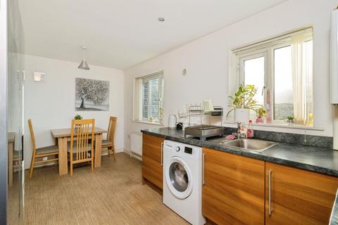 2 bedroom end of terrace house for sale, Frobisher Road, Newton Abbot