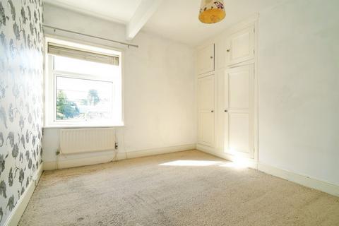 2 bedroom terraced house for sale, West View, Paddock, Huddersfield