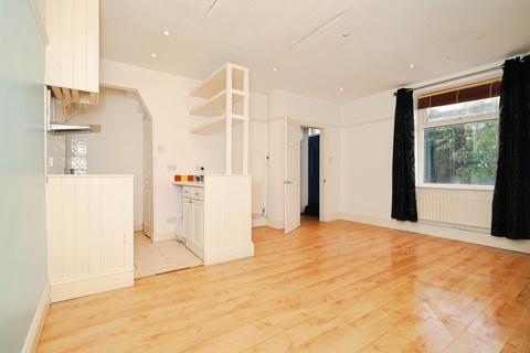 2 bedroom terraced house for sale, West View, Paddock, Huddersfield