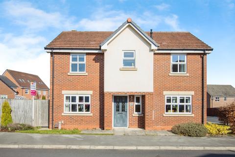 4 bedroom detached house for sale, Mapplewell Road, Castleford