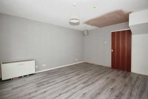 undefined, Curran Close, Whitnash, Leamington Spa
