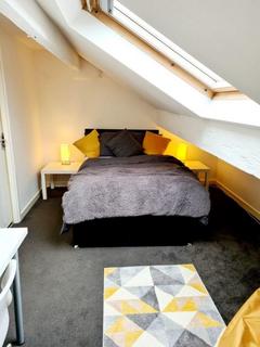 4 bedroom private hall to rent, Green Street, Lancaster LA1