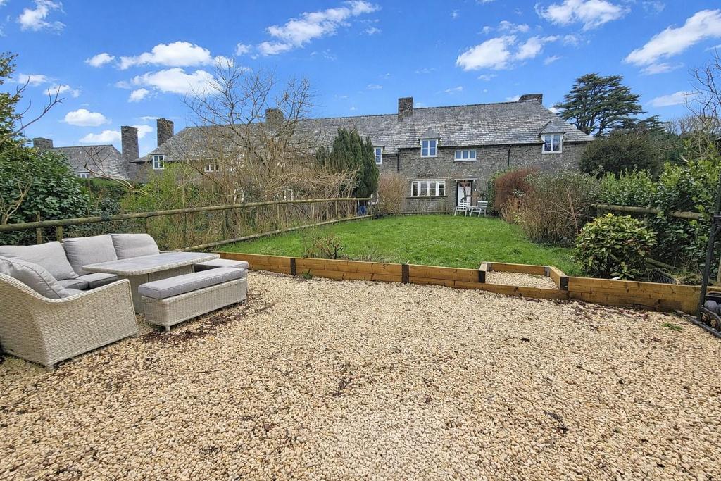 Garden 3.jpg