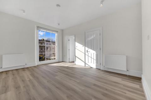 2 bedroom flat to rent, New Cross Road, London, SE14