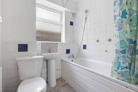 2 bedroom flat for sale, Mellish Street, Gilbertson House Mellish Street, E14